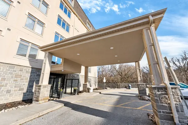 149 Church ST #209, King, ON L0G 1T0