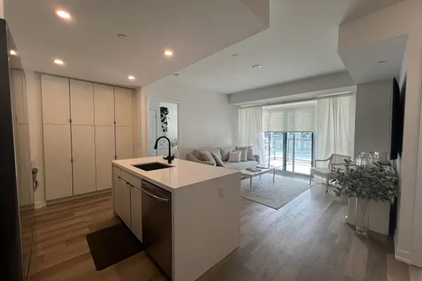 415 Sea Ray AVE #223, Innisfil, ON L9S 0R5