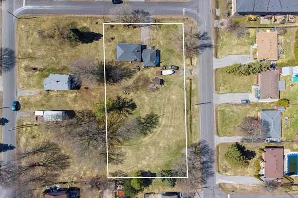 211 East ST, East Gwillimbury, ON L9N 1K6