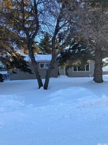 212 Fourth STREET NE, Ituna, SK S0A 1N0