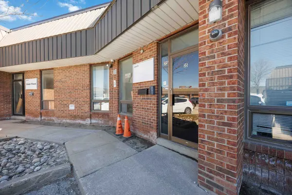 101 Toro RD #35, Toronto W05, ON M3J 2Z1