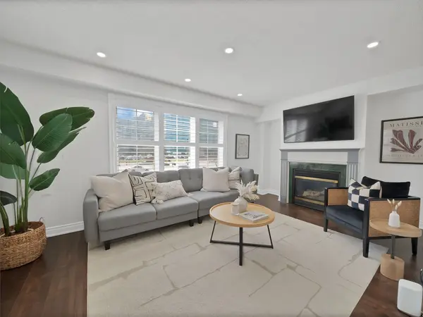 80 Acorn PL #59, Mississauga, ON L4Z 4E1