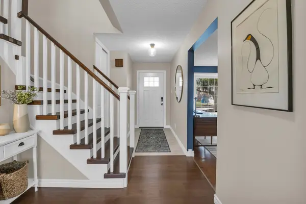 320 Tatlock DR, Waterloo, ON N2L 5Y5