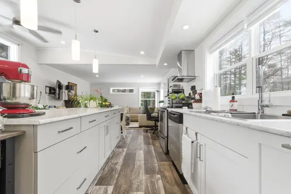 23 Hunters Run LN, Laurentian Hills, ON K0J 1P0