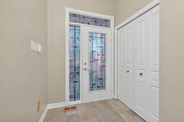 102 Windance CRES, Kanata, ON K2W 0A7