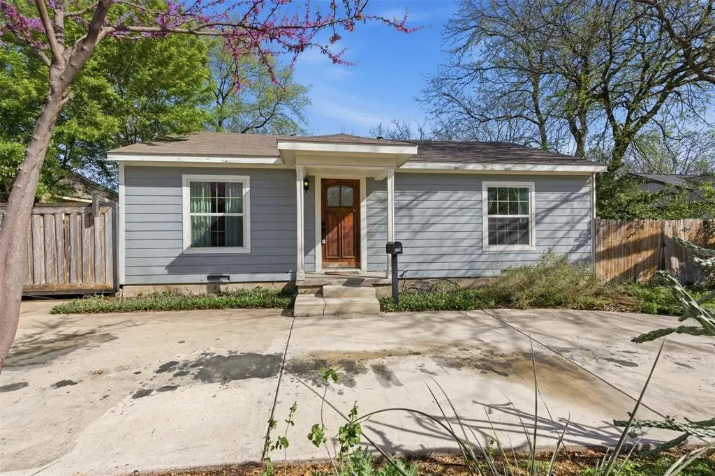 117 W Avenue E, Garland, TX 75040
