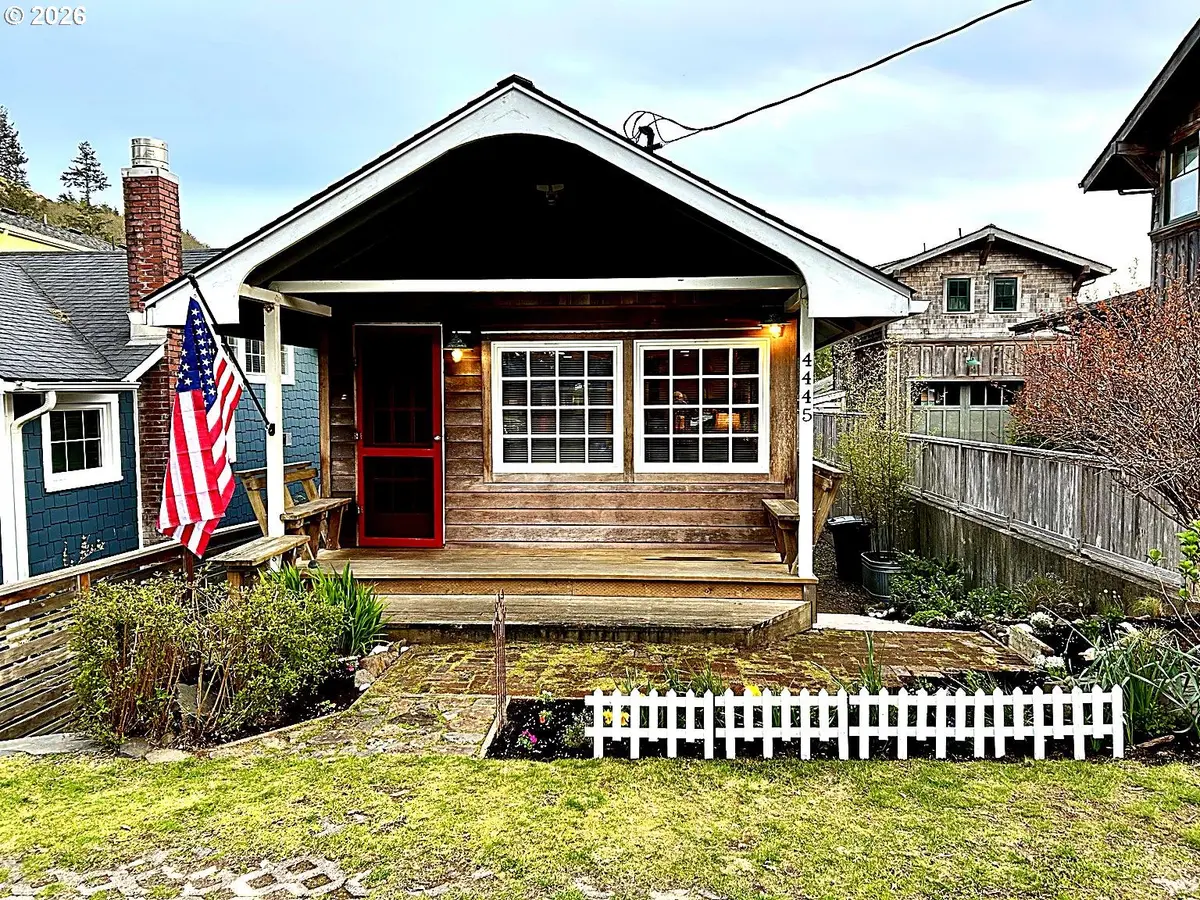 4445 YAMHILL AVE, Neskowin, OR 97149