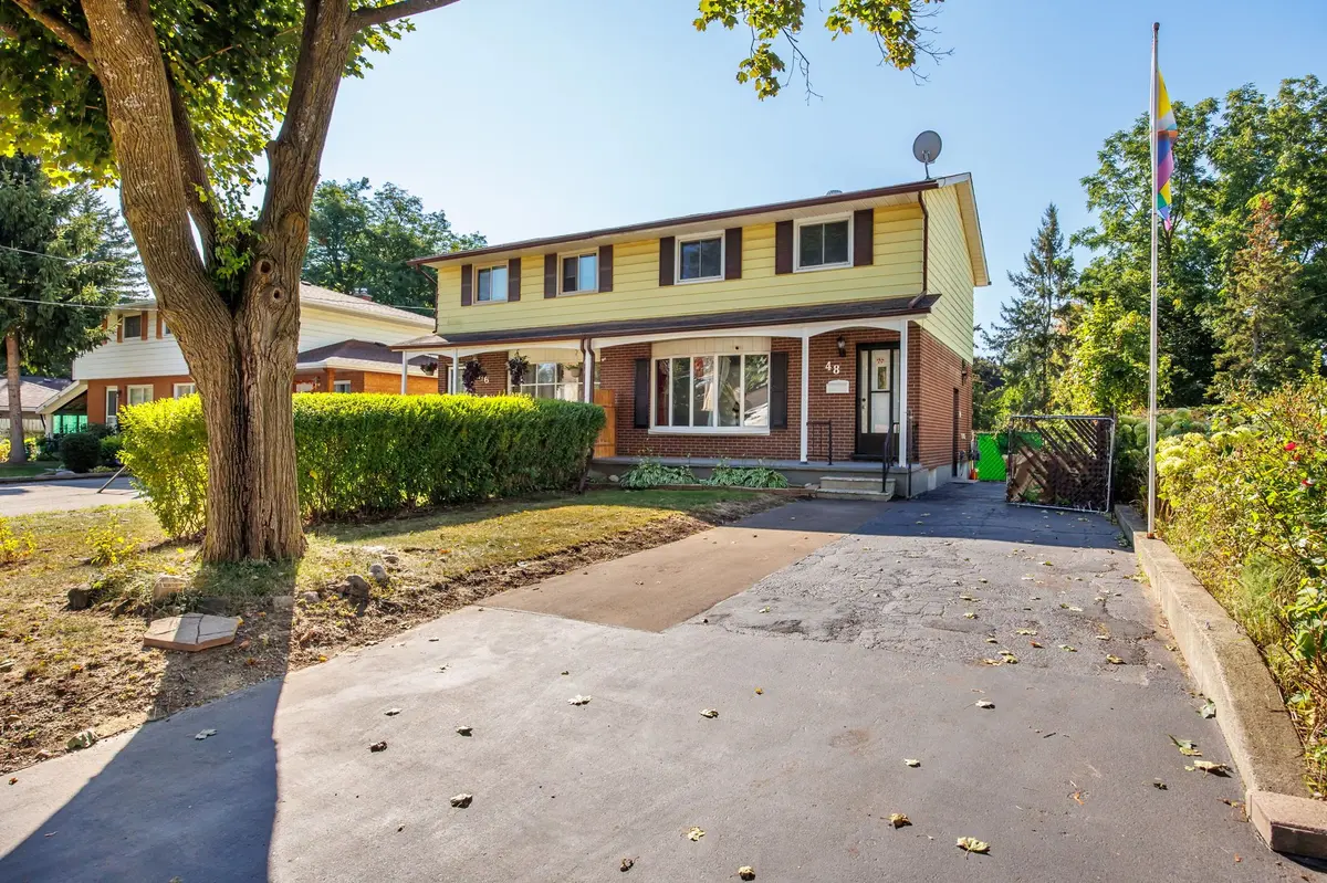 48 Clarence ST #2, Cambridge, ON N3C 1K9