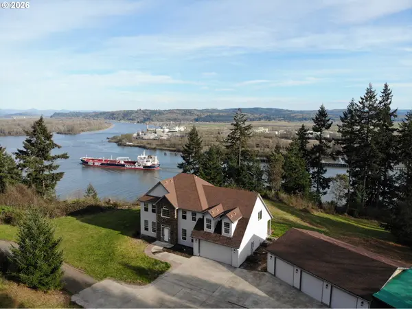 310 CEDAR HILLS RD, Longview, WA 98632