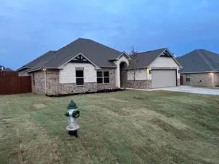 3004 Promenade Drive, Granbury, TX 76049