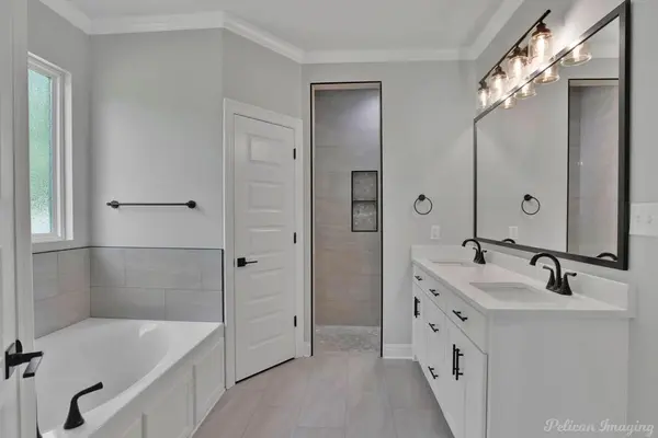 8142 Myrtlewood Drive, Greenwood, LA 71033