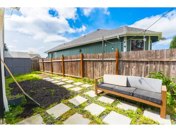 5155 LONE TREE CT NE, Salem, OR 97305