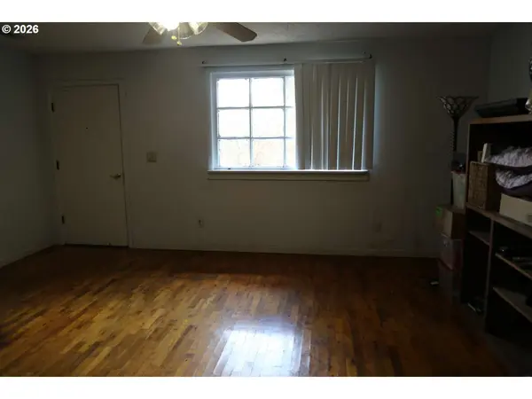 3409 SE 174TH AVE, Portland, OR 97236