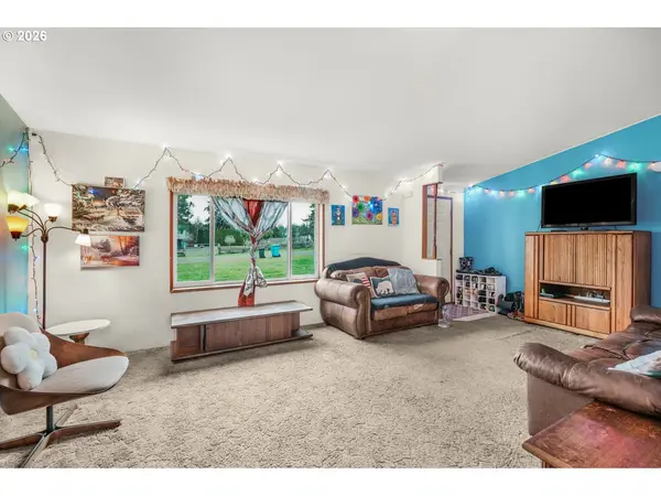 27677 SE WALLY RD, Boring, OR 97009