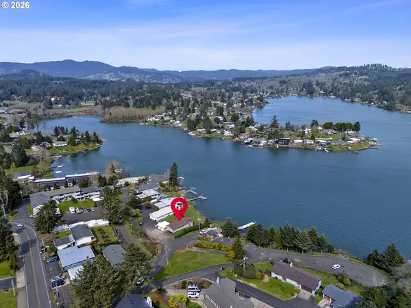 3401 NE YACHT AVE, Lincoln City, OR 97367