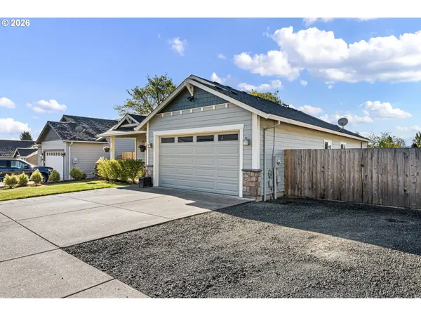 1415 COTTONWOOD PL, Cottage Grove, OR 97424