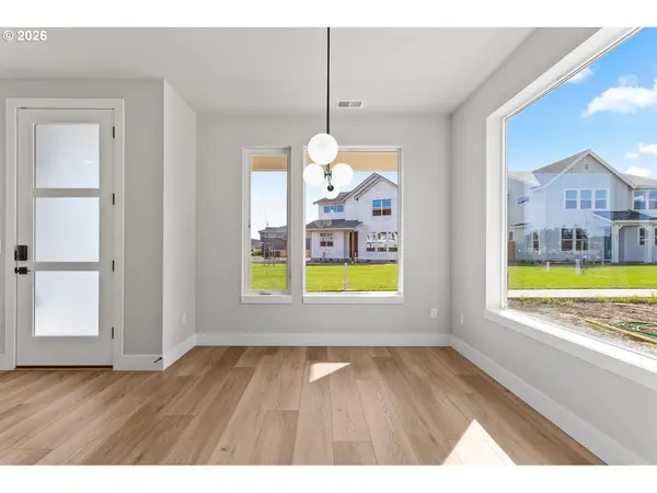 8568 SE ORION LN, Hillsboro, OR 97123