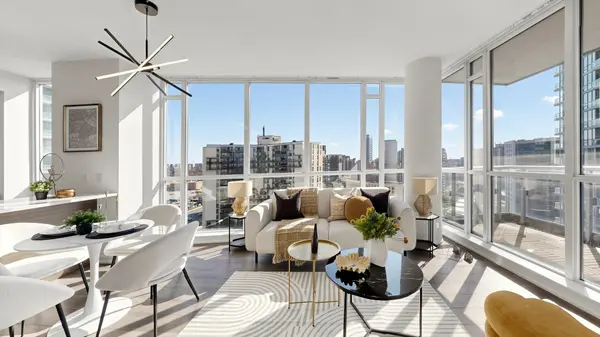 66 Forest Manor RD #1208, Toronto C15, ON M2J 0B7