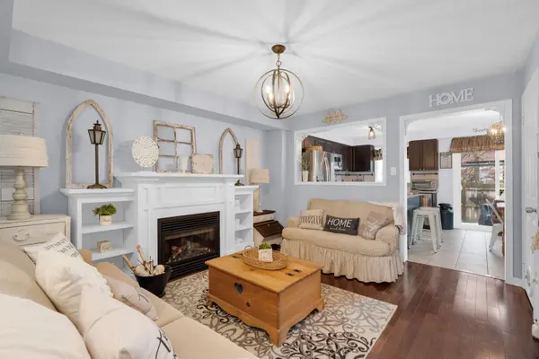 96 Majesty BLVD, Barrie, ON L4M 0E5