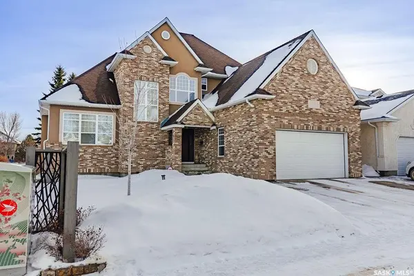 303 Adaskin COVE, Saskatoon, SK S7N 4P3