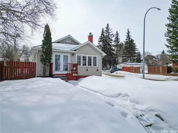 385 19th STREET W, Prince Albert, SK S6V 4C8