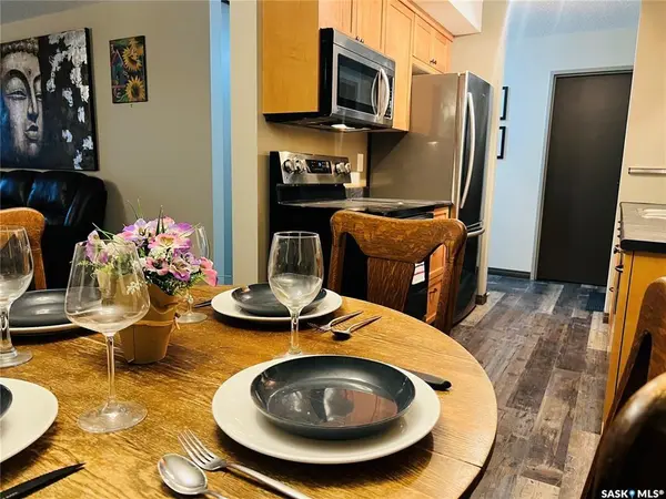 1140 9th AVENUE NE #308, Swift Current, SK S9H 2S9