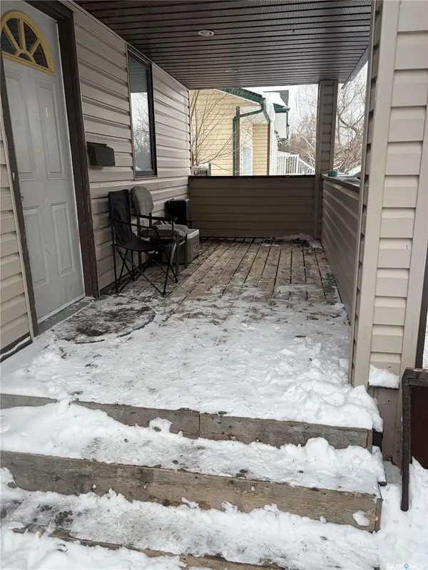 207 Third STREET E, Carnduff, SK S0C 0S0