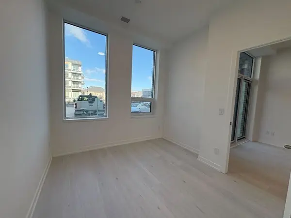 2501 Saw Whet BLVD #104, Oakville, ON L6M 5N2