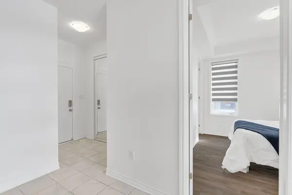 2 Summer Wind LN, Brampton, ON L7A 0B6