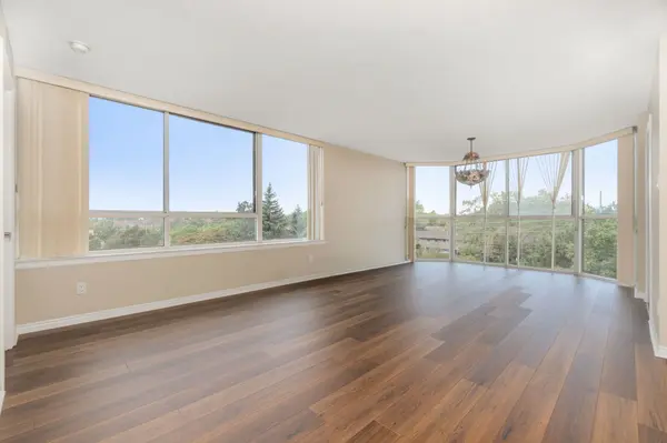 880 Dundas ST W #502, Mississauga, ON L5C 4H3