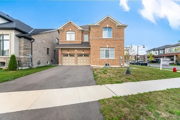 68 Pond View Gate, Hamilton, ON L8B 2A1