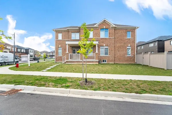 68 Pond View Gate, Hamilton, ON L8B 2A1