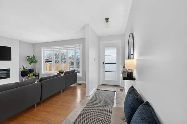 265 College ST W, Belleville, ON K8P 2H7