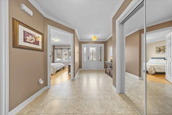 35 Honore CRES, The Nation, ON K0A 2M0