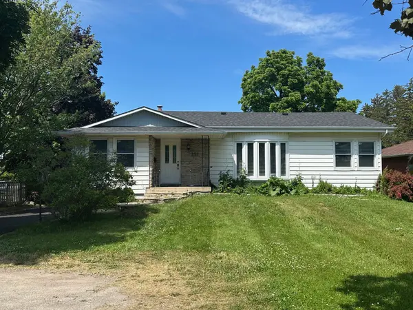 251 King ST E #Upper, Hamilton, ON L8G 1L9