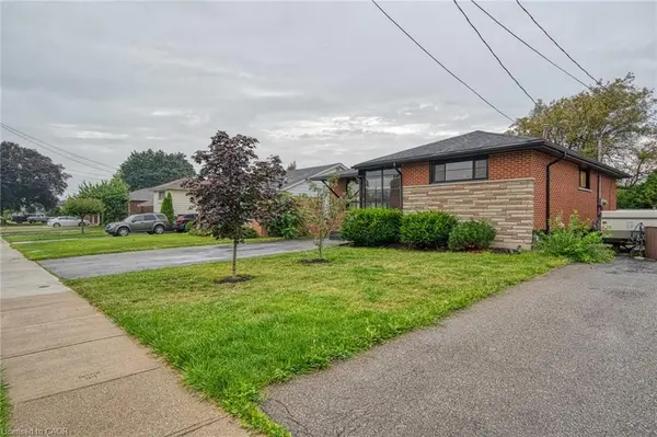 1141 Mohawk RD E, Hamilton, ON L8T 2S4