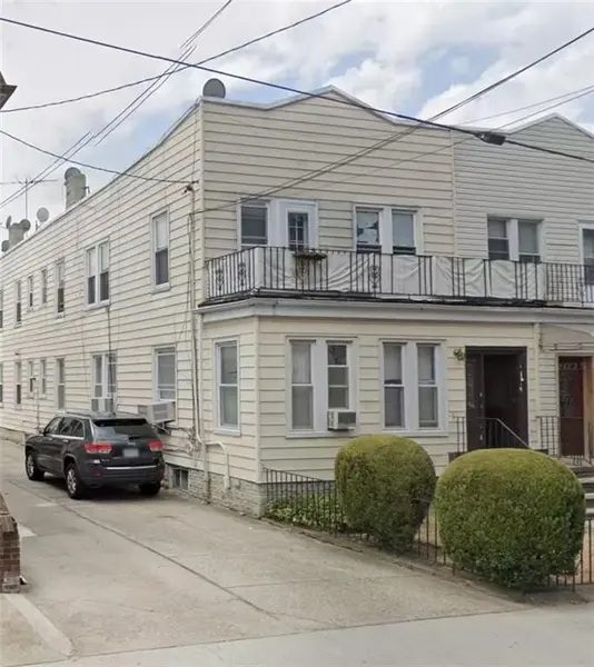 2270 84th ST, Brooklyn, NY 11214