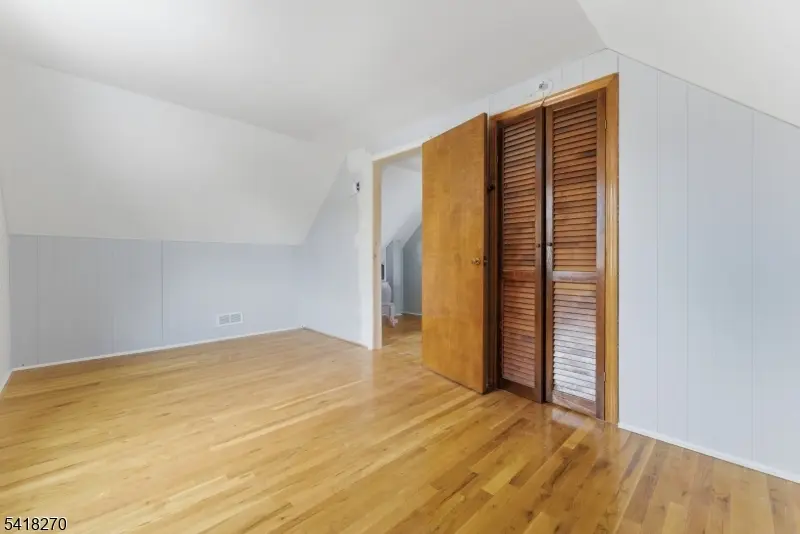 411 Hory St, Roselle Boro, NJ 07203