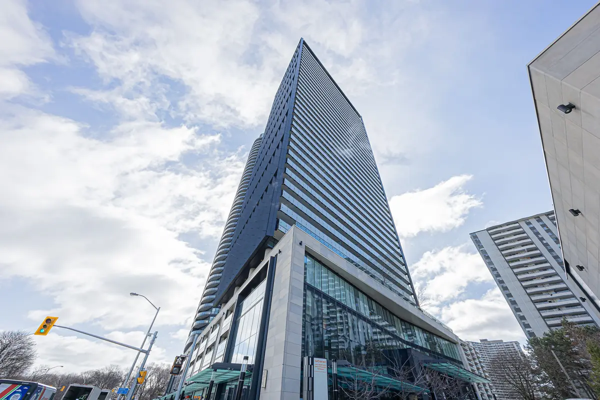 575 Bloor ST E #2810, Toronto C08, ON M4W 0B2