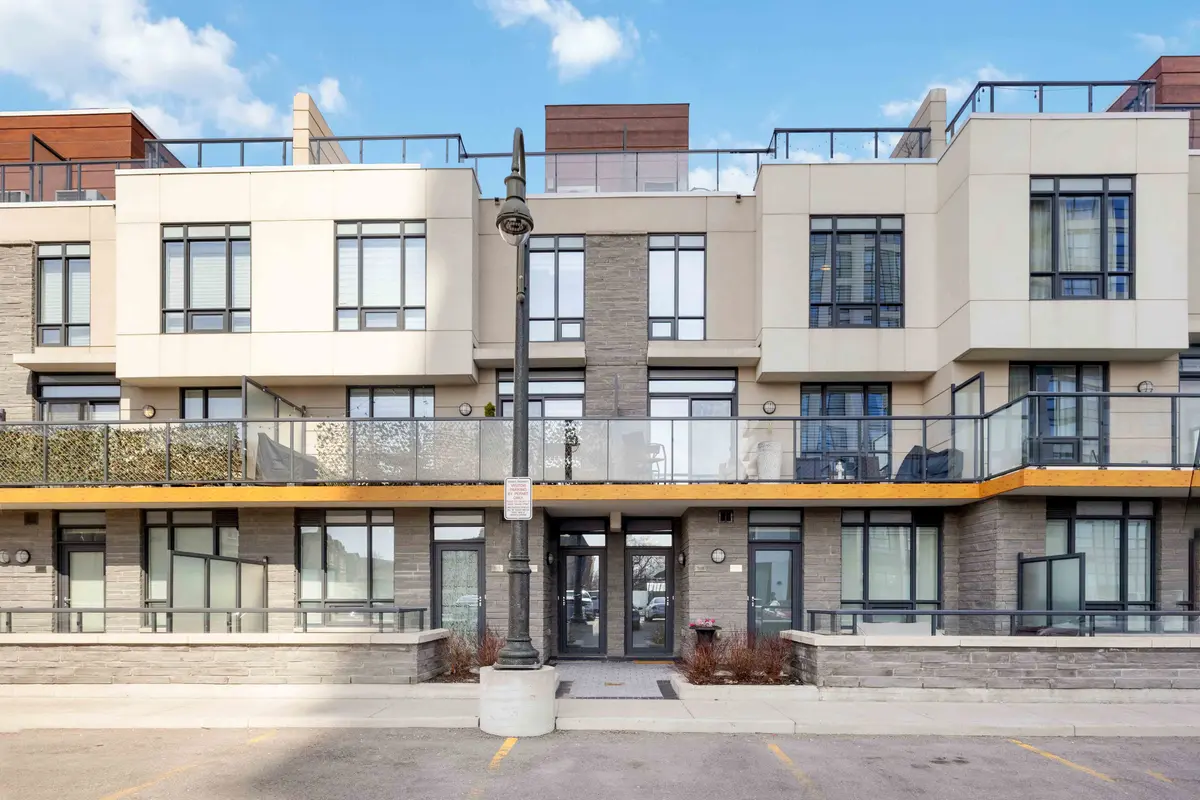 1245 Bayly ST #Th 8, Pickering, ON L1W 0B5