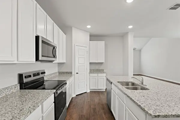 3127 Manchester Drive, Cleburne, TX 76031