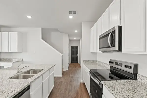 3127 Manchester Drive, Cleburne, TX 76031