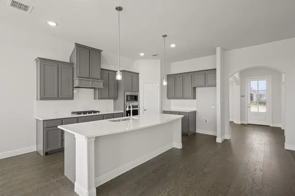 369 Paddle Boat Drive, Granbury, TX 76049