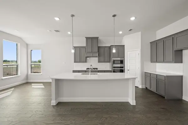 369 Paddle Boat Drive, Granbury, TX 76049