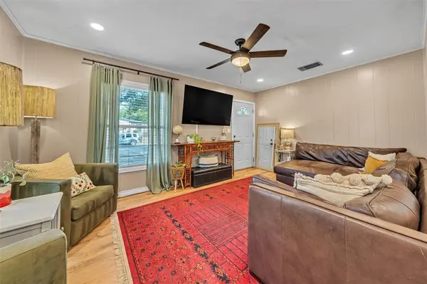 7429 Culver Avenue, Fort Worth, TX 76116