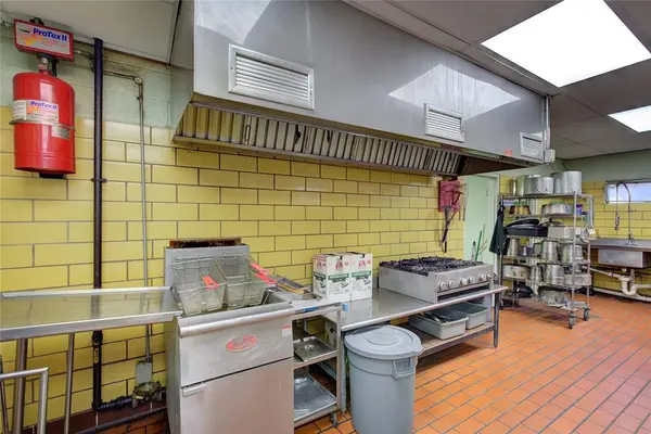 217 College Street, Sulphur Springs, TX 75482