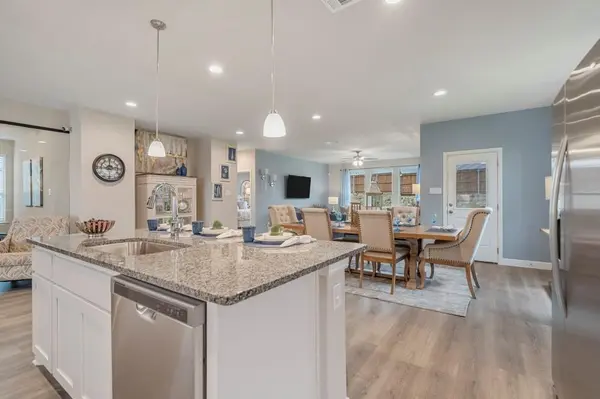 118 STANTON Avenue, Rhome, TX 76078