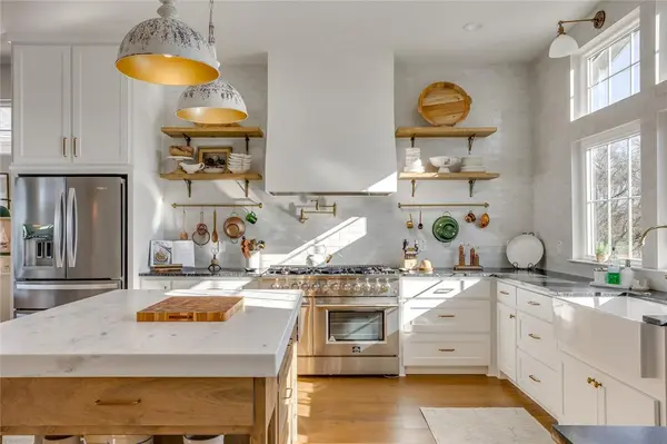 2417 E Lake Drive, Weatherford, TX 76087