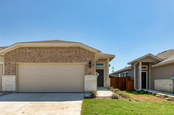 704 Harvest Moon Drive, Venus, TX 76084