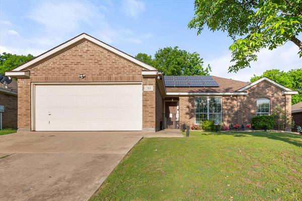 713 Green Acres Lane, Midlothian, TX 76065